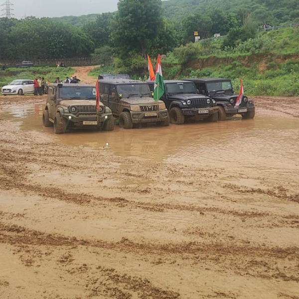 4x4 Jungle Safari